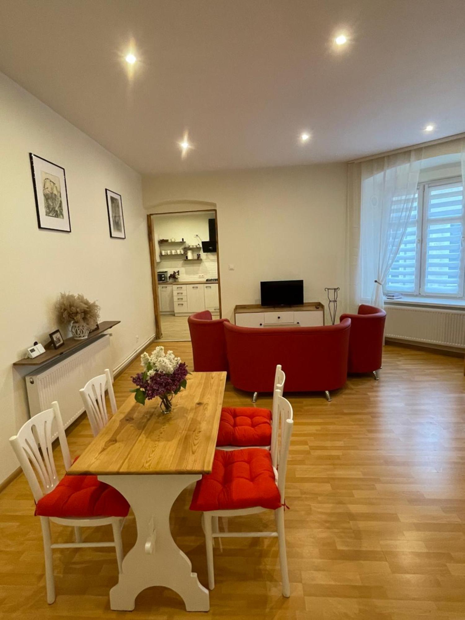 Apartamenty Przy Starym Miescie Częstochowa Exterior foto